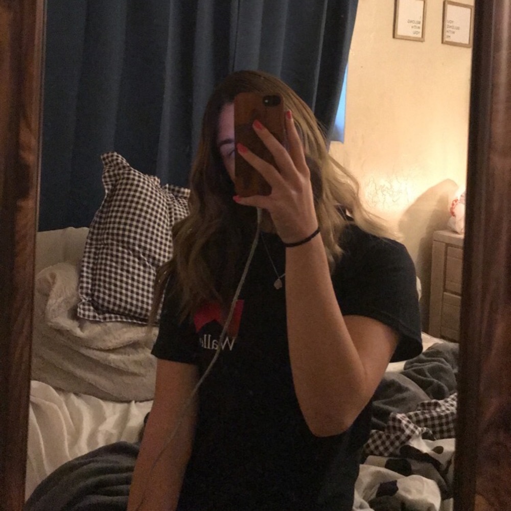 Wallen shirt
